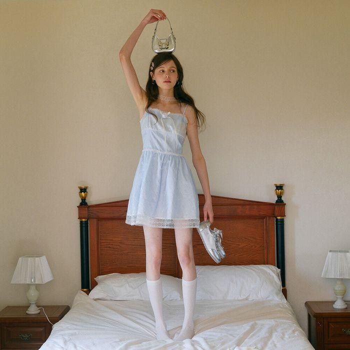 Cest_Jacquard lace sleeveless dress