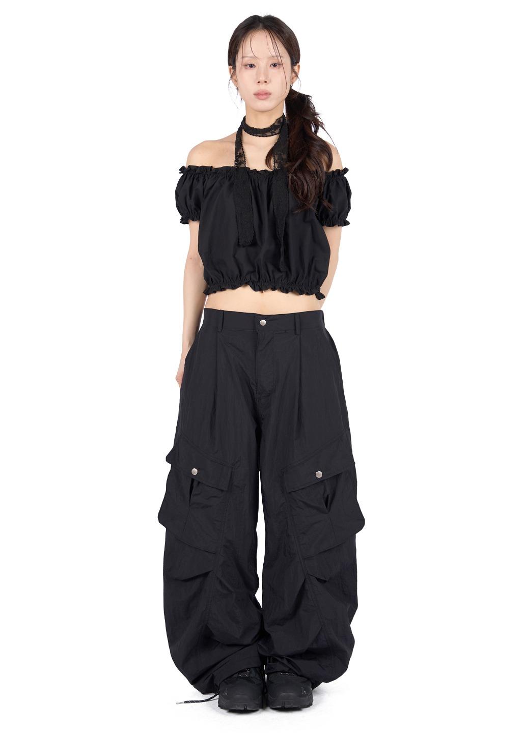 릿킴 OBLIQUE POCKET NYLON PANTS
