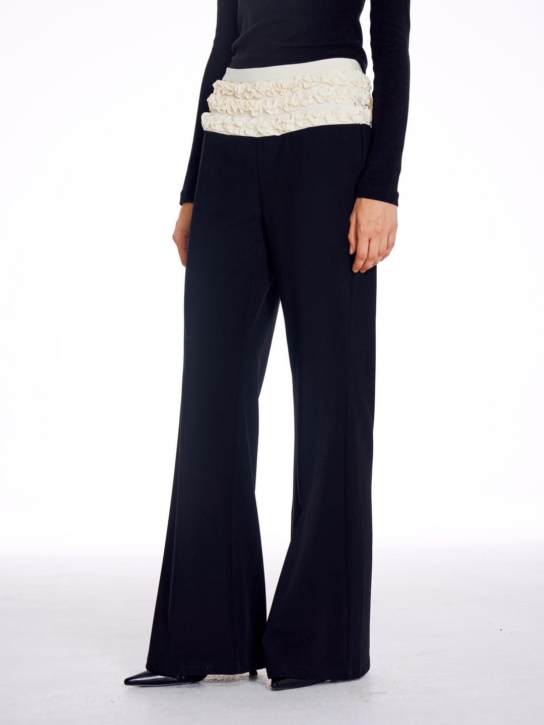 RUNWAY TICKET Lace Pants 로우웨이스트 레이스 프릴 레이어드 와이드 치마바지 팬츠