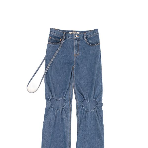 HEART GATHERED STRAIGHT DENIM PANTS - MEDIUM WASHED BLUE DENIM