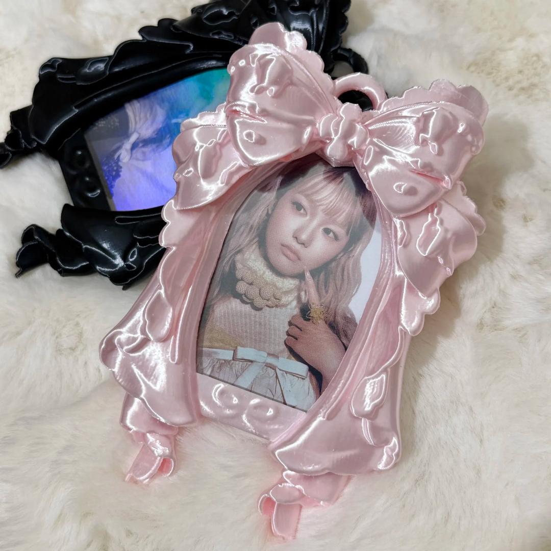 ［推し活グッズ］3Dプリント トレーディングカード用フレーム【QSOG33】 - ピンク