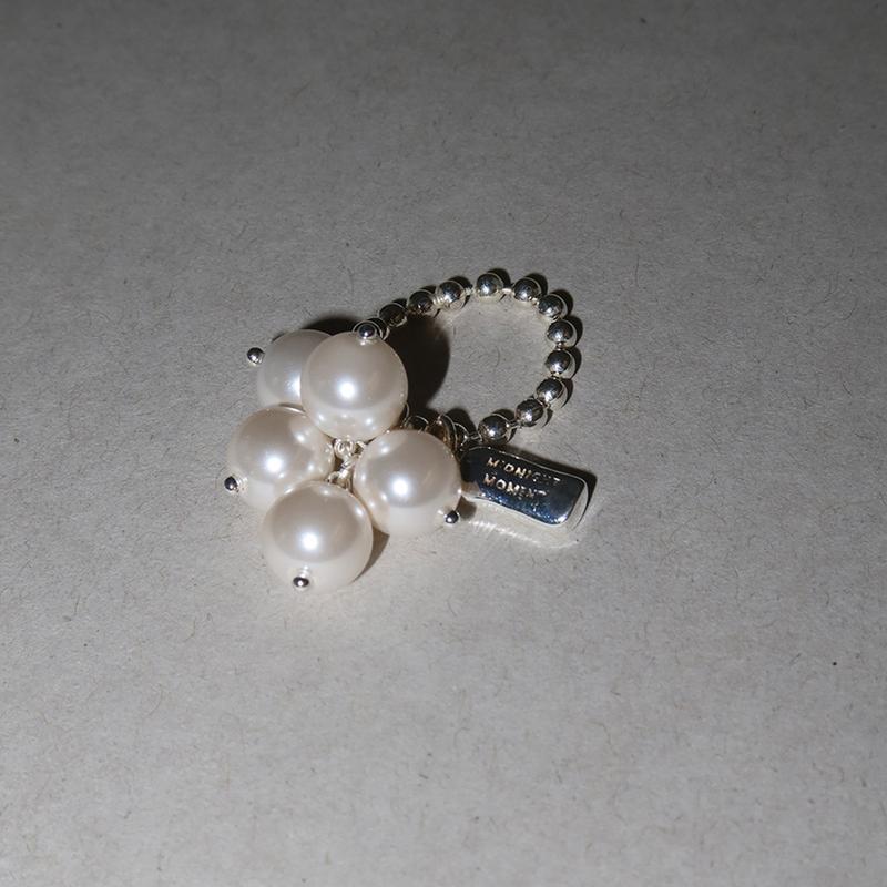 popping pearl ring - silver