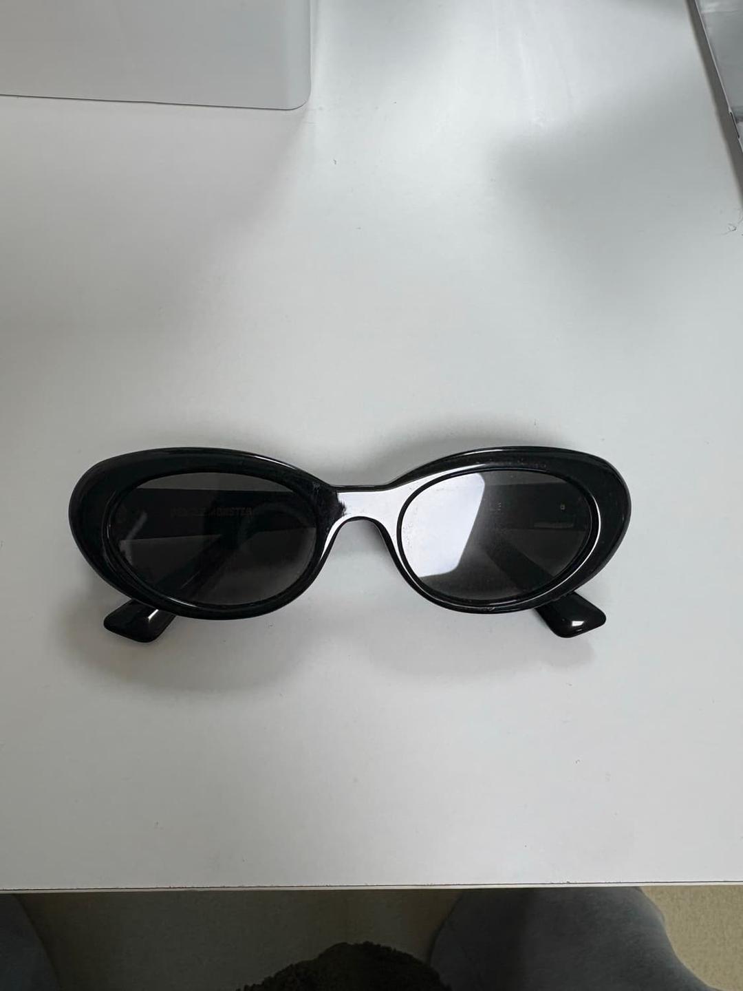 Gentle Monster 젠틀몬스터 LE 블랙 | 후루츠패밀리