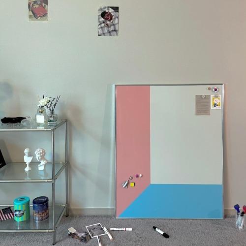 Three-dimensional board