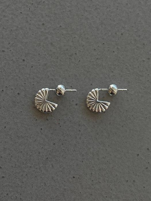 crunch silver earrings