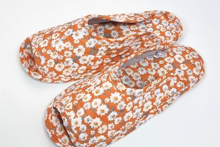 여성용 퀼트슬리퍼 한겹 워셔블 거실화 면실내화 05 오렌지안개꽃