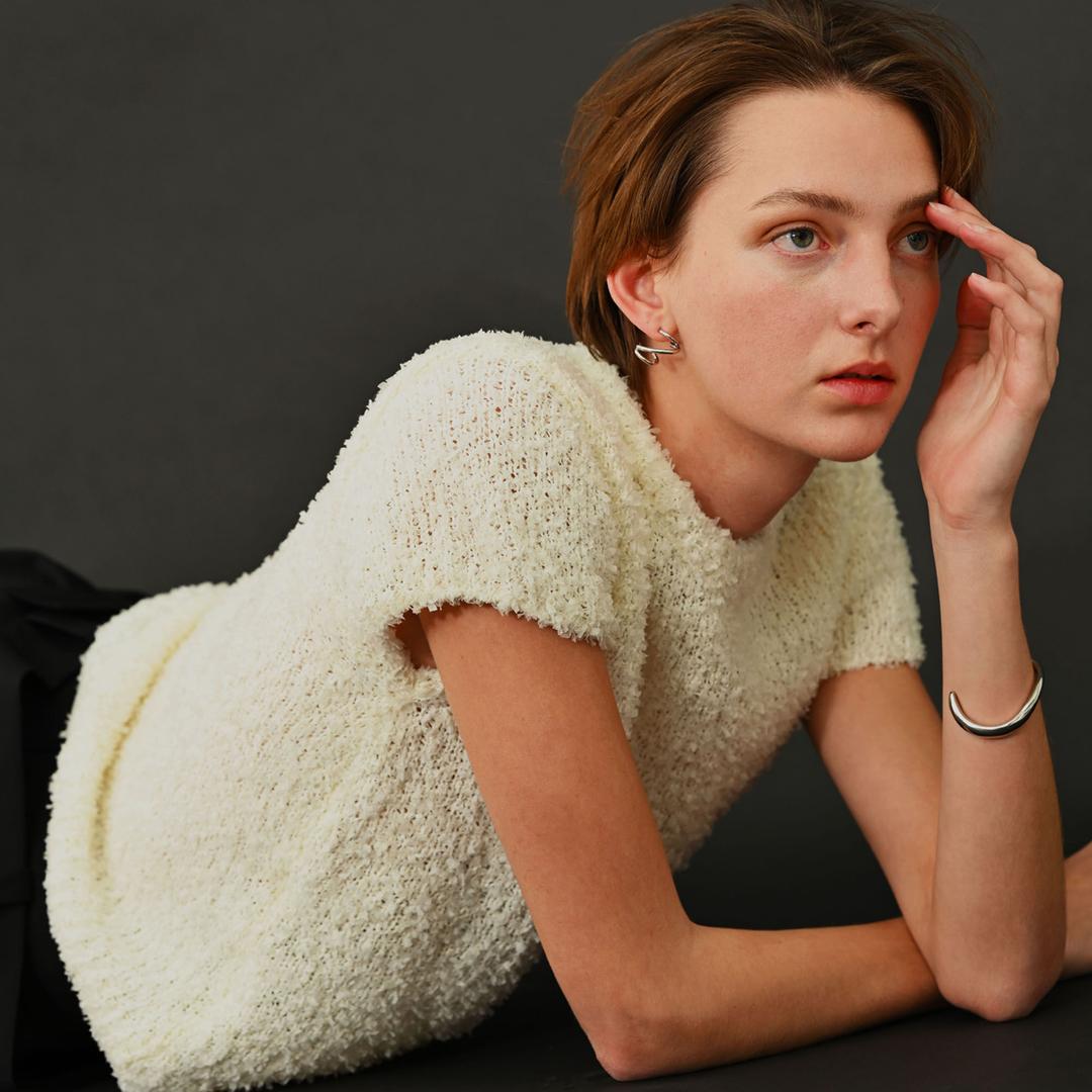 에콘 버터플라이 부클 니트 크림