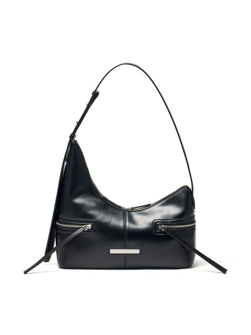 ASYMMETRICAL ZIPPER BAG IN BLACK