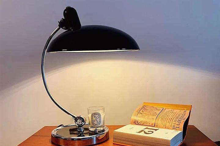 모던 레트로 침실 테이블 스탠드 2colors (LED 삼색변환램프 증정)