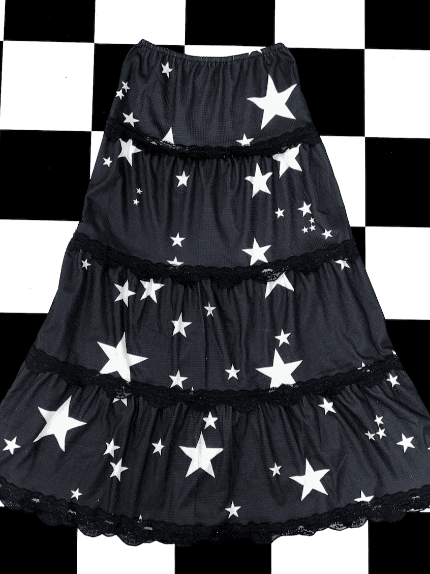 STAR WAFFLE LONG SKIRT IN BLACK