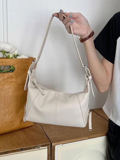 스티치 디테일 바게트백