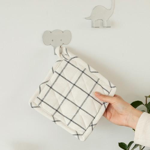 에센셜 후크걸이