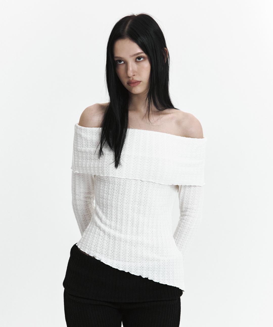 C ASYMMETRIC OFF-SHOULDER KNIT TOP_WHITE