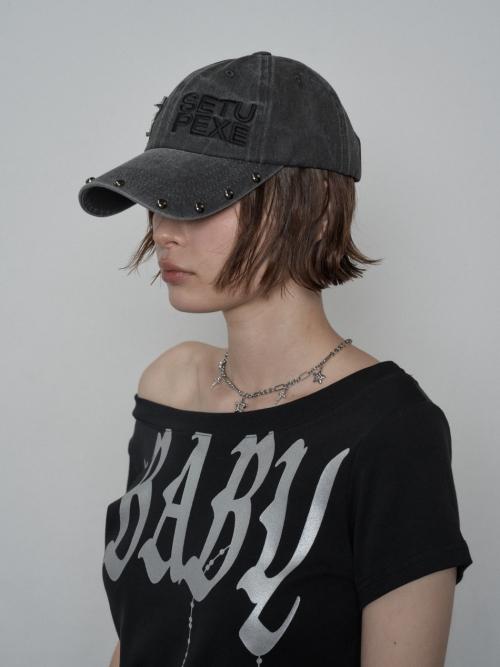 STUDDED LOGO BALL CAP / CHARCOAL