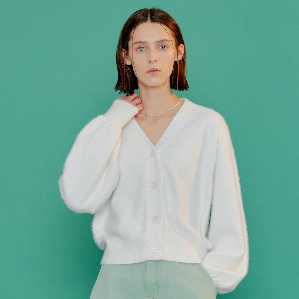 모헤어 벌룬 크롭 가디건 [WHITE] / S22A06021