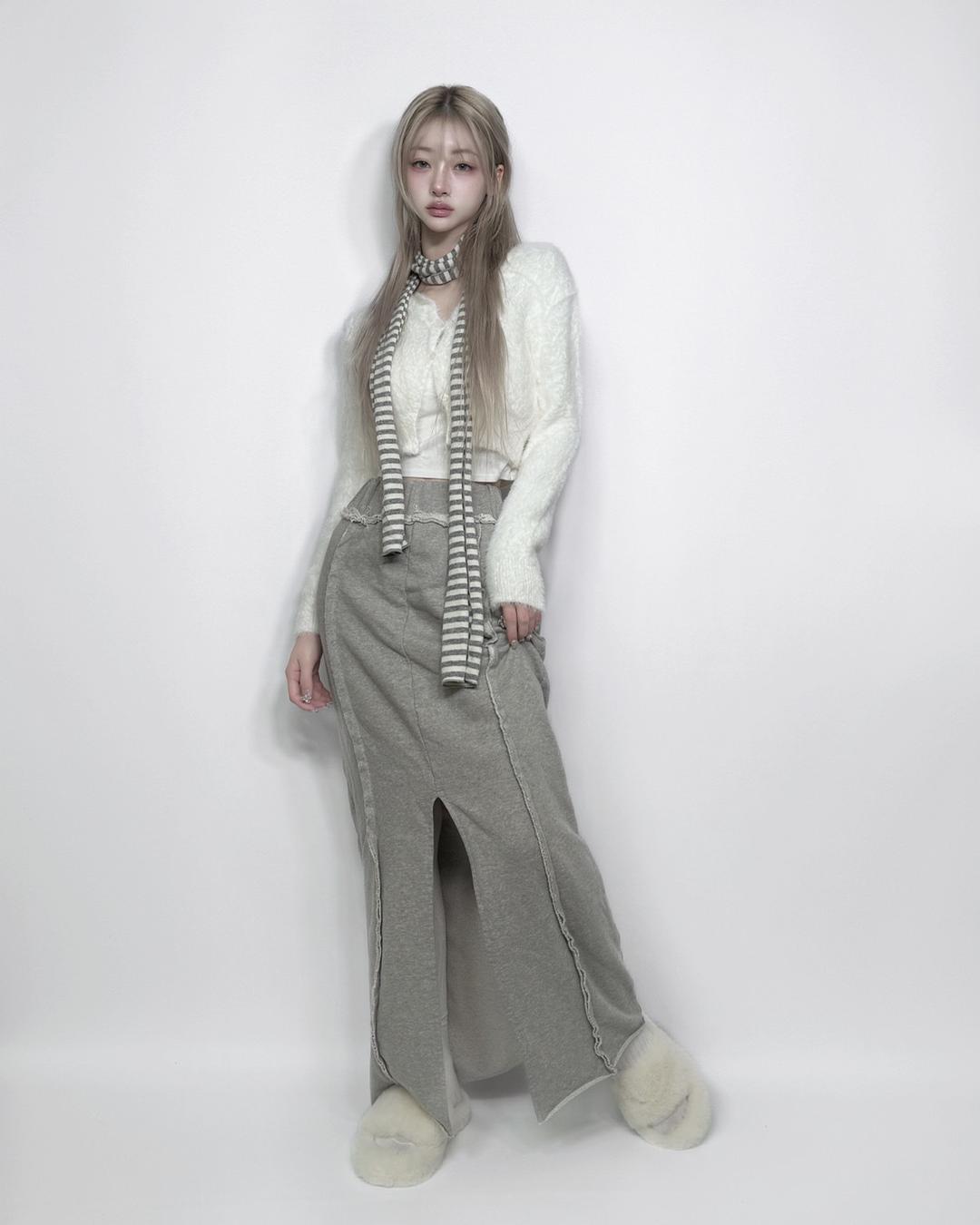 Seam Slit Line Training Long Skirt (Gray)