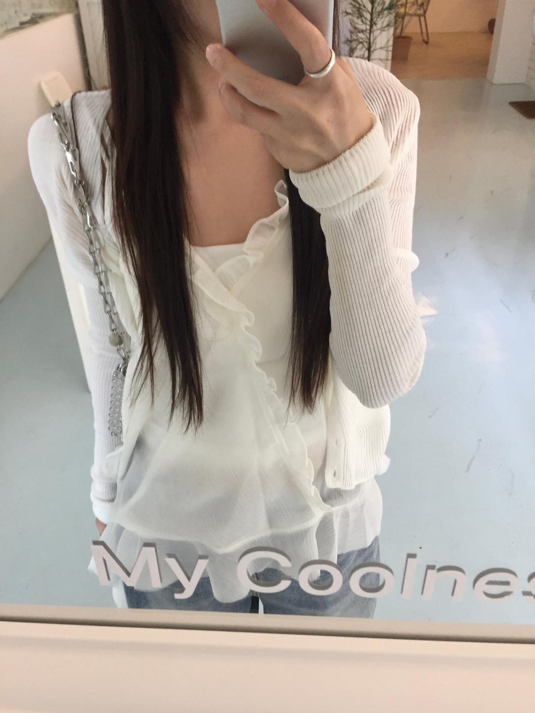 frill sleeveless blouse (2colors)