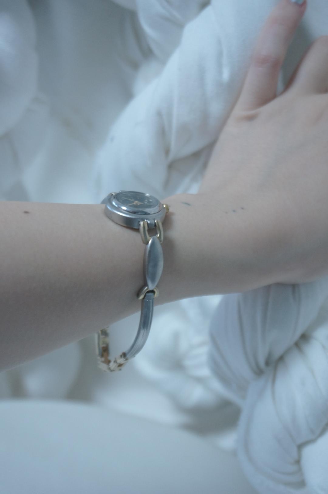 Classic watch