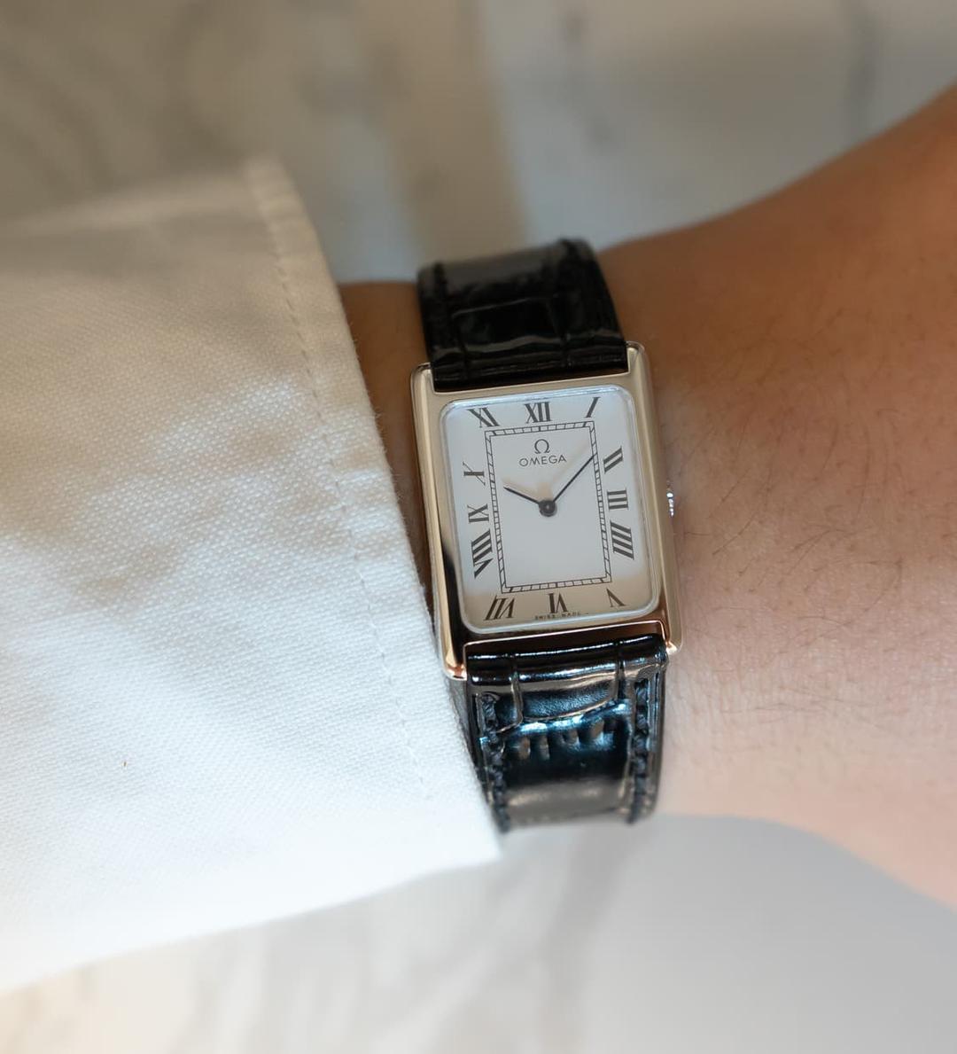오메가 탱크 수동 빈티지 시계 | 후루츠패밀리