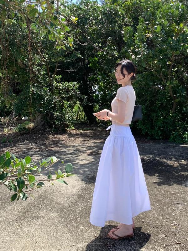 Dolly button skirt