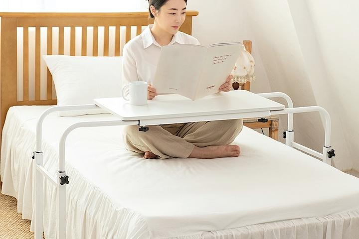 침대용 이동식 바퀴달린 테이블 간이 책상 침대 위 높낮이조절 쇼파 협탁 보조 김세정 원목