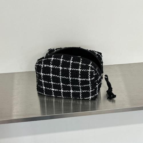 Argent square pouch - stella black