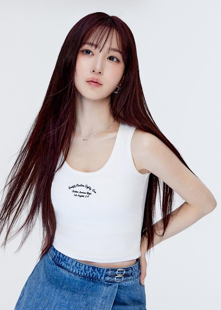 [엔믹스 착용] 여성 스퀘어넥 변형골지 나시_WHITE - 게스코리아