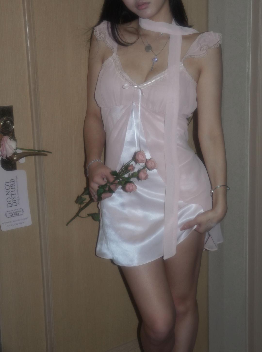 Noir Lace Dress (Pink)