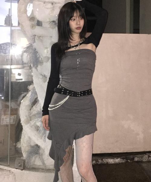 탑 언발 원피스 차콜