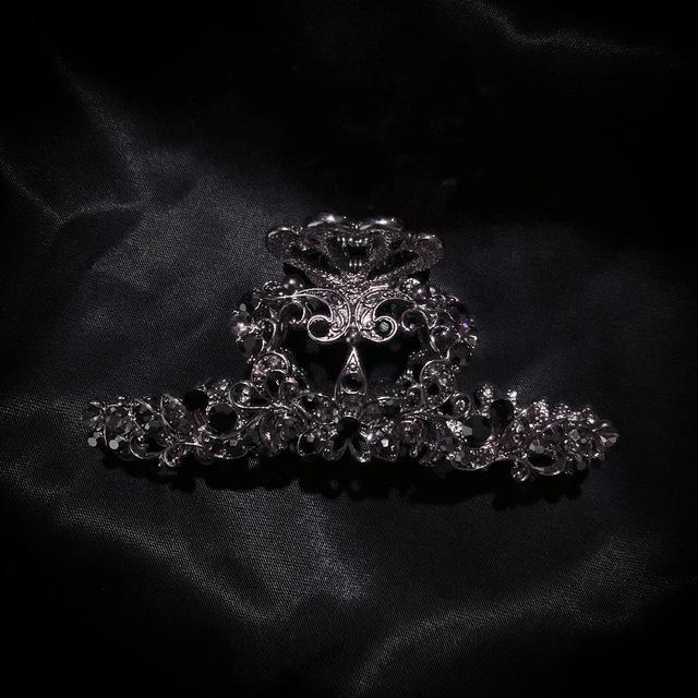 Heart crown hair clip - black