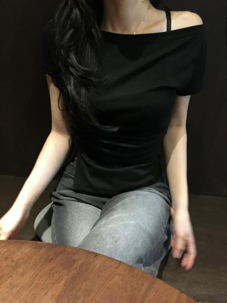 [4color]글램 보트넥반팔t(셔링 옆트임 글램티)