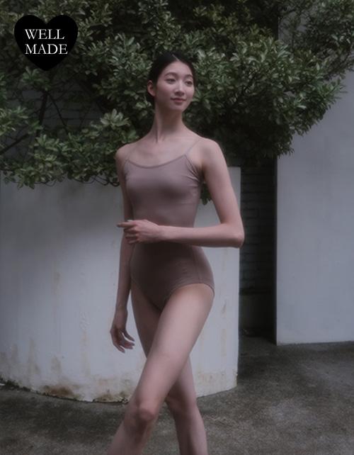 에센시엘 레오타드 토프