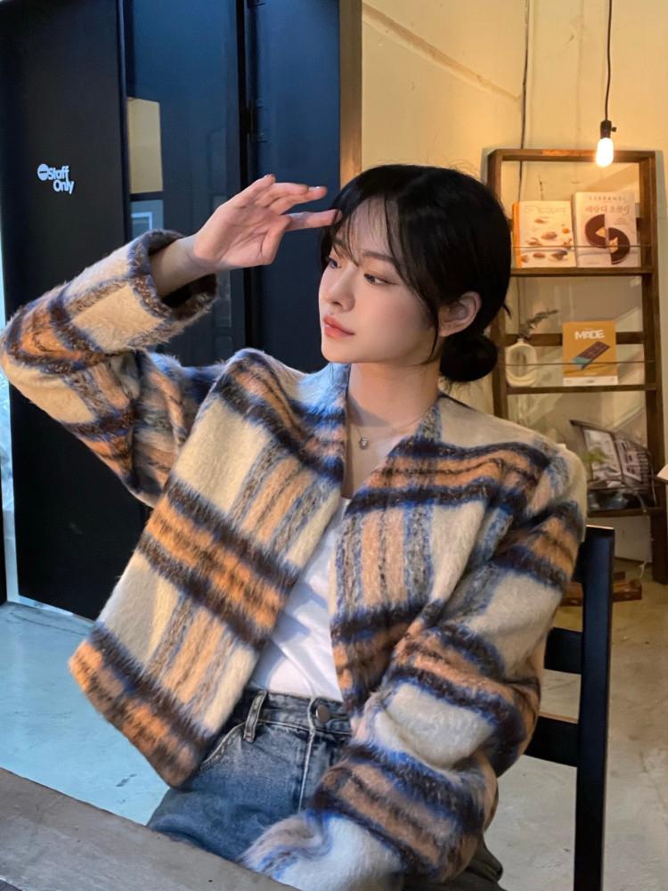 비비드 모헤어 노카라 체크 울 자켓 (2 color)