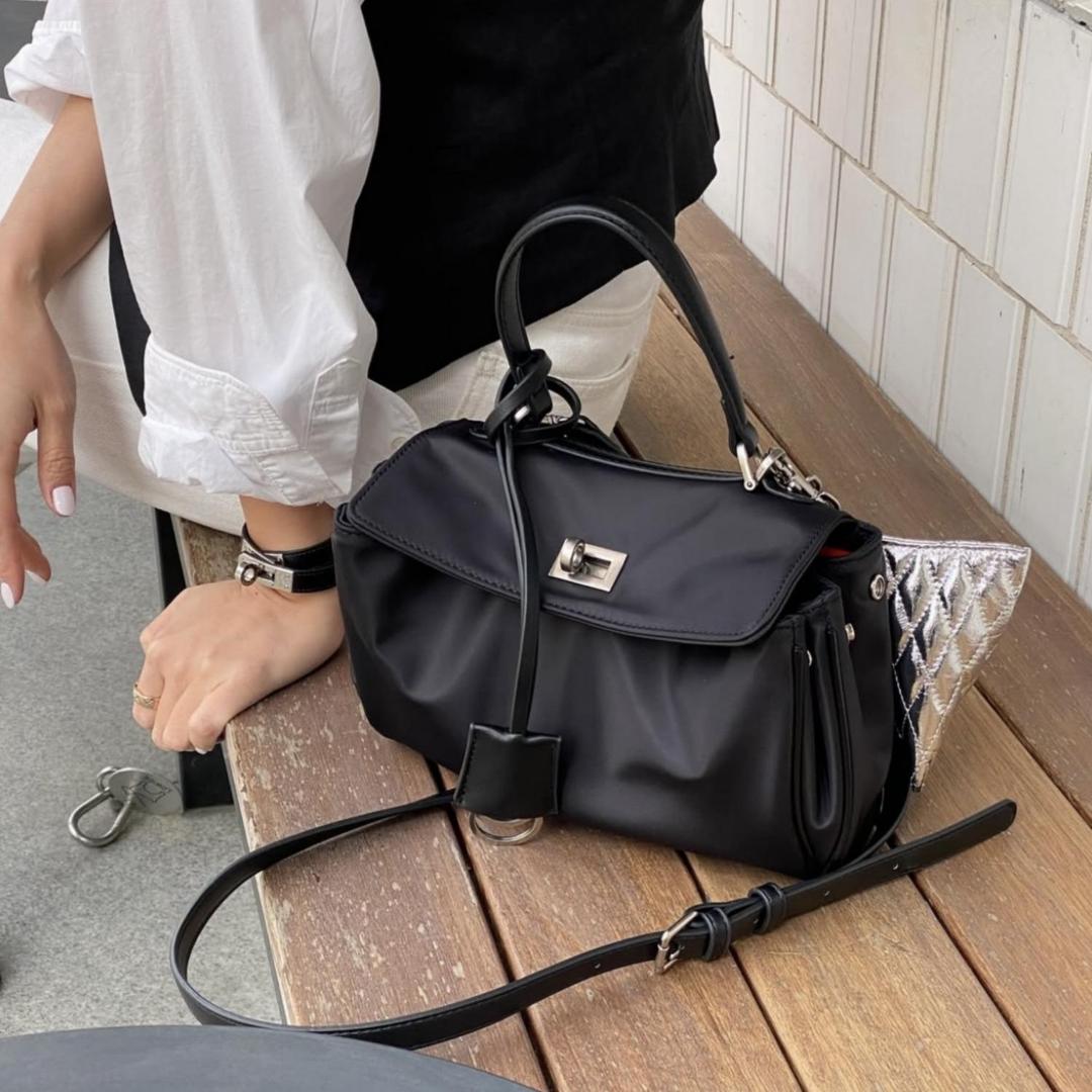 까리노 블랑 나일론 버클백 가벼운 보부상 여성 토트백 숄더백 크로스 쇼퍼백 버킷백 블랙 가방 blanc