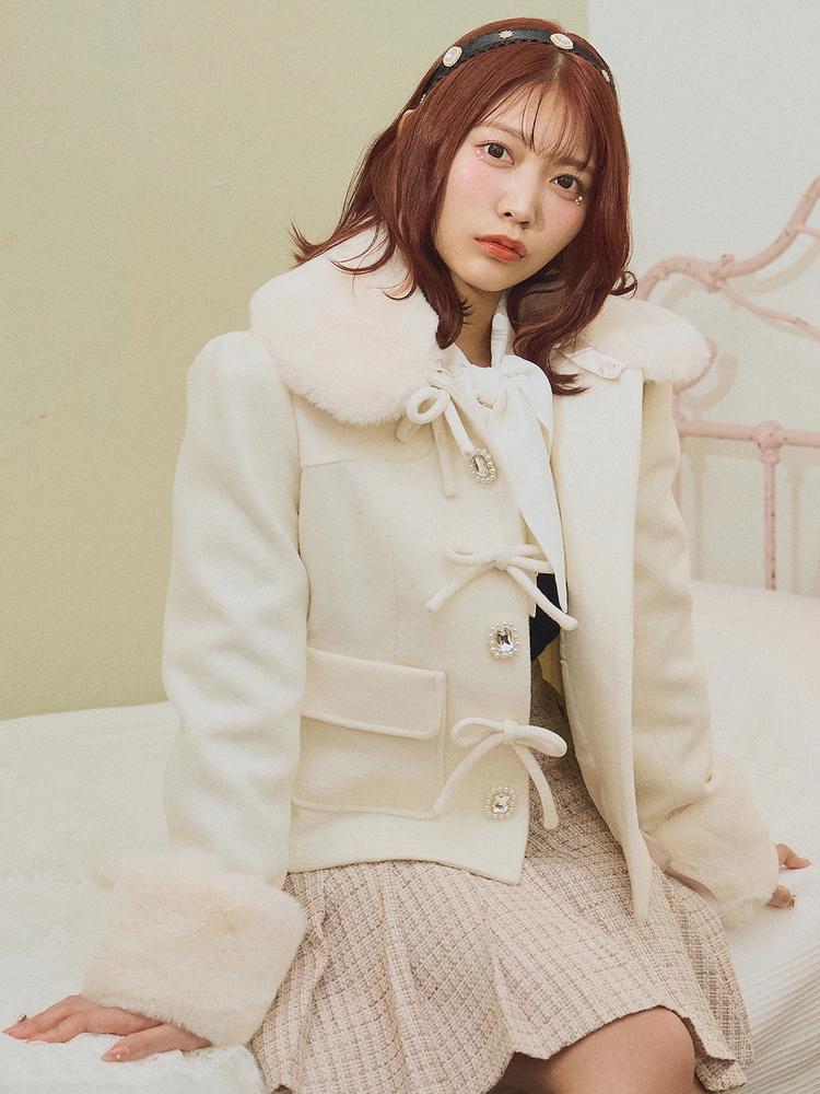 ビジューリボンショートダッフルコート