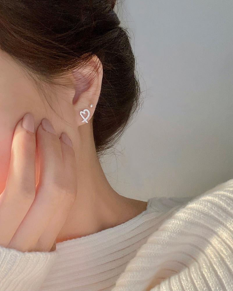 실버925 러블리 라인 하트 큐빅 귀걸이 (실버,로즈골드)