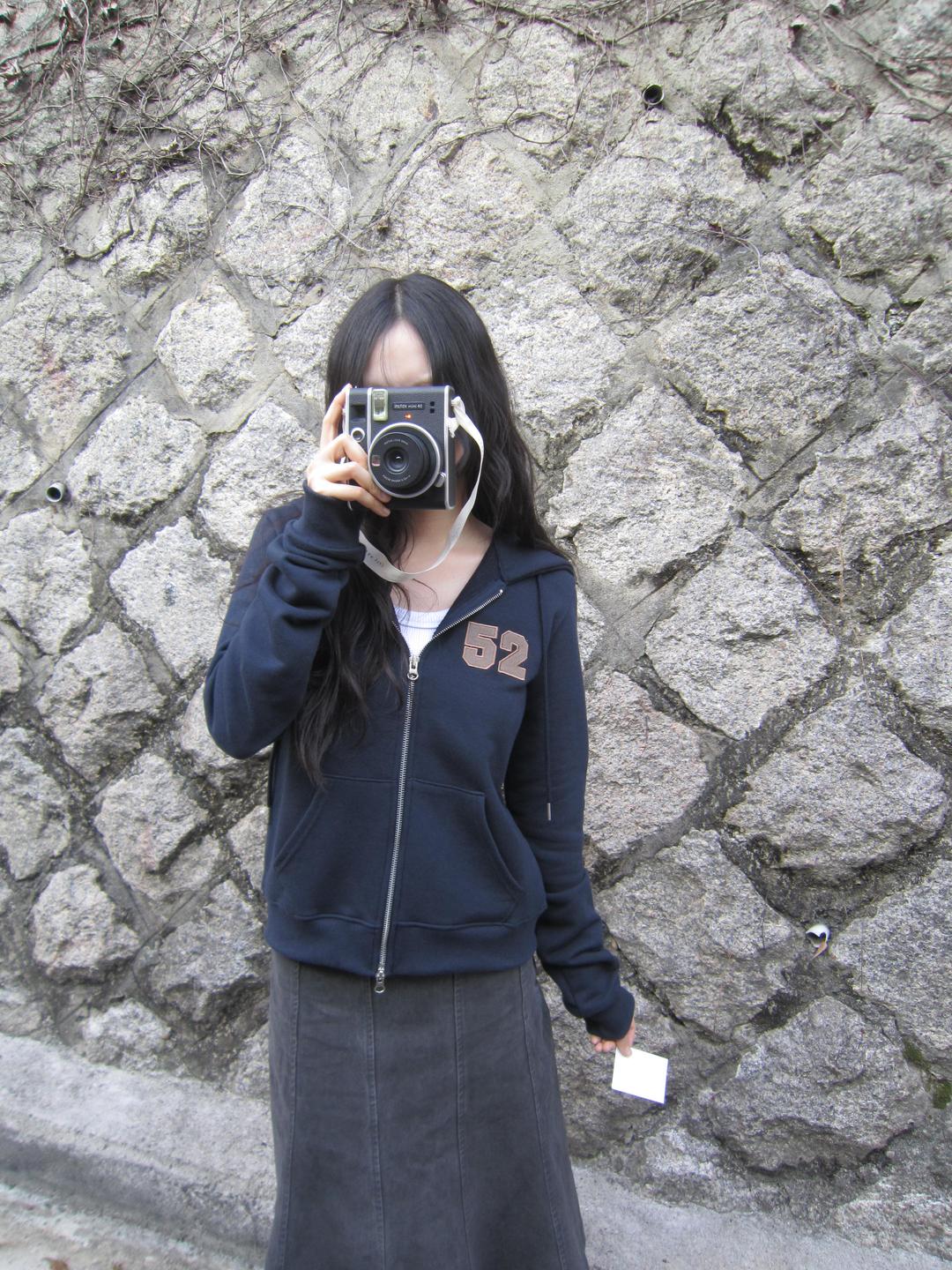 세이지블루 crayon hoodie (navy)