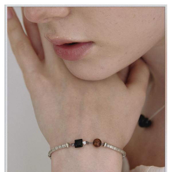 Nostalgia + Key, line bracelet