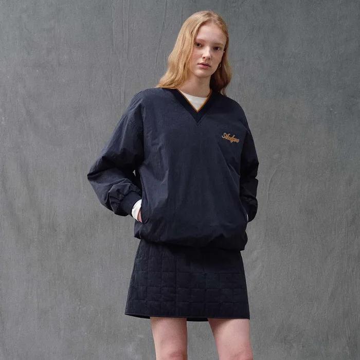 [SET]홀먼 브이넥 패딩 윈드 브레이커 + 에스코우 퀼팅 미니 스커트 (Black/Navy)