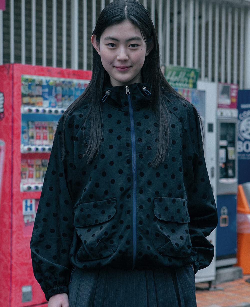 [3월 22일 예약발송] dot frill hooded windbreaker jumper (black)