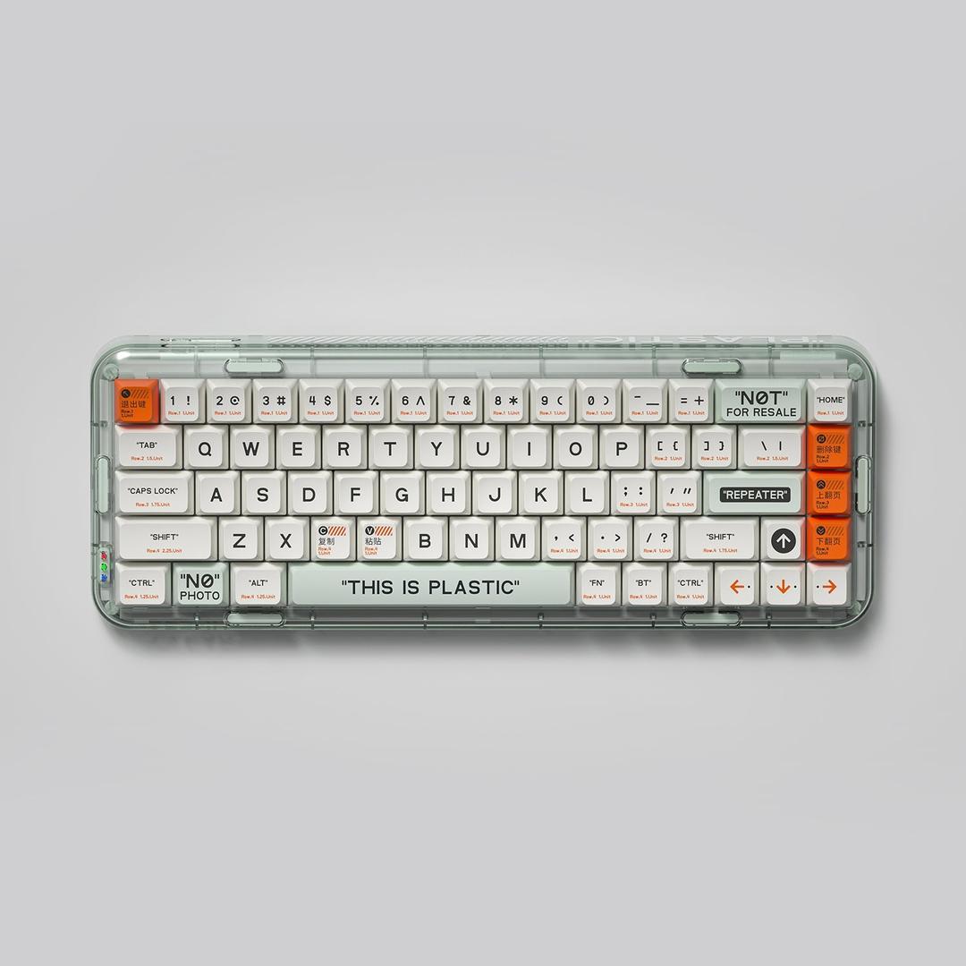 Melgeek Mojo68 Plastic See-through, Custom&Programmable Mechanical Keyboard - Plastic / Gateron Pro-White