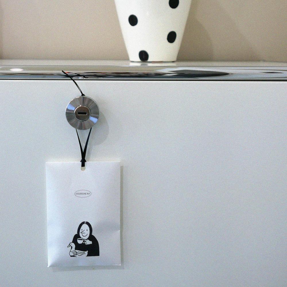 차량용 페이퍼 퍼퓸 샤쉐