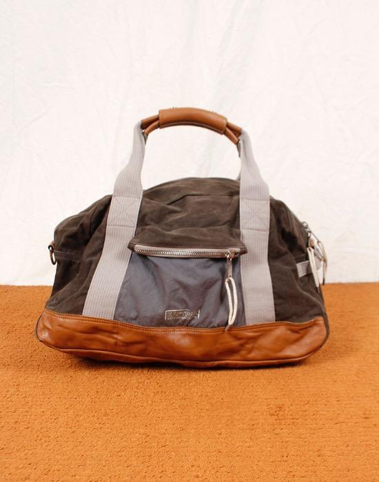 EASTPAK X KRISVANASSCHE BOWLING BAG ( 44 X 33 )