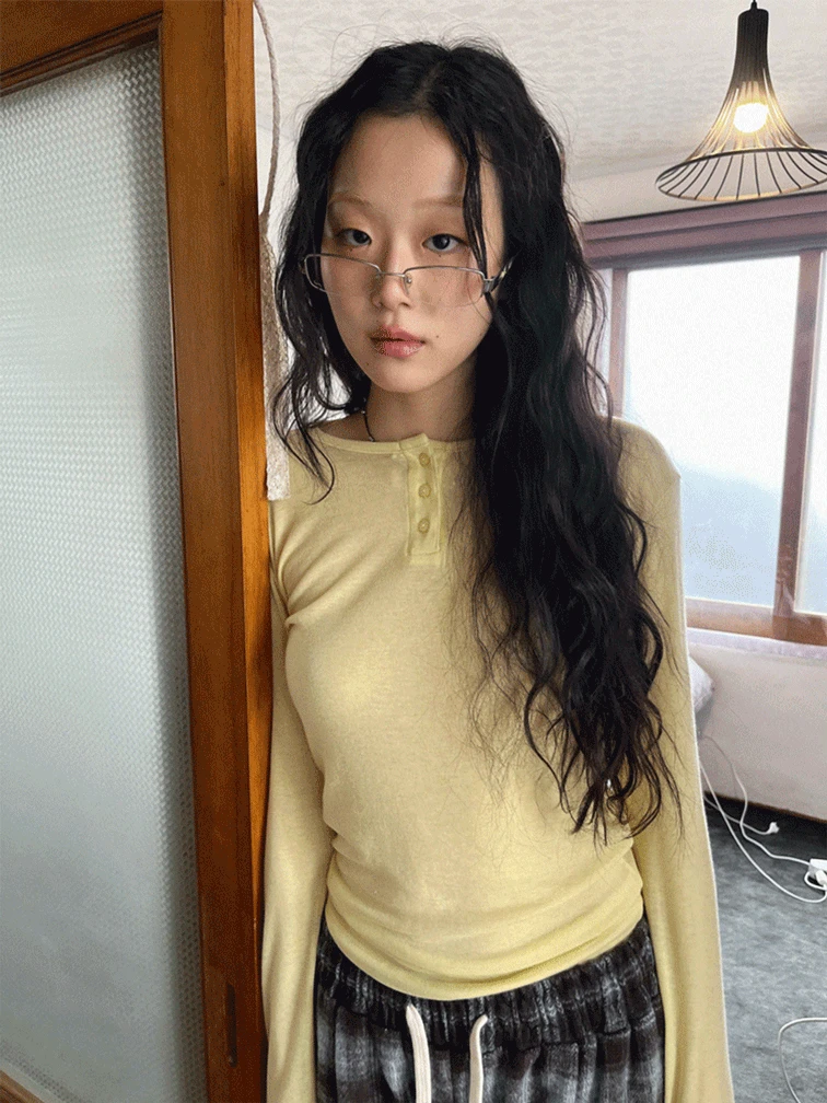 에센셜 시어 버튼 T