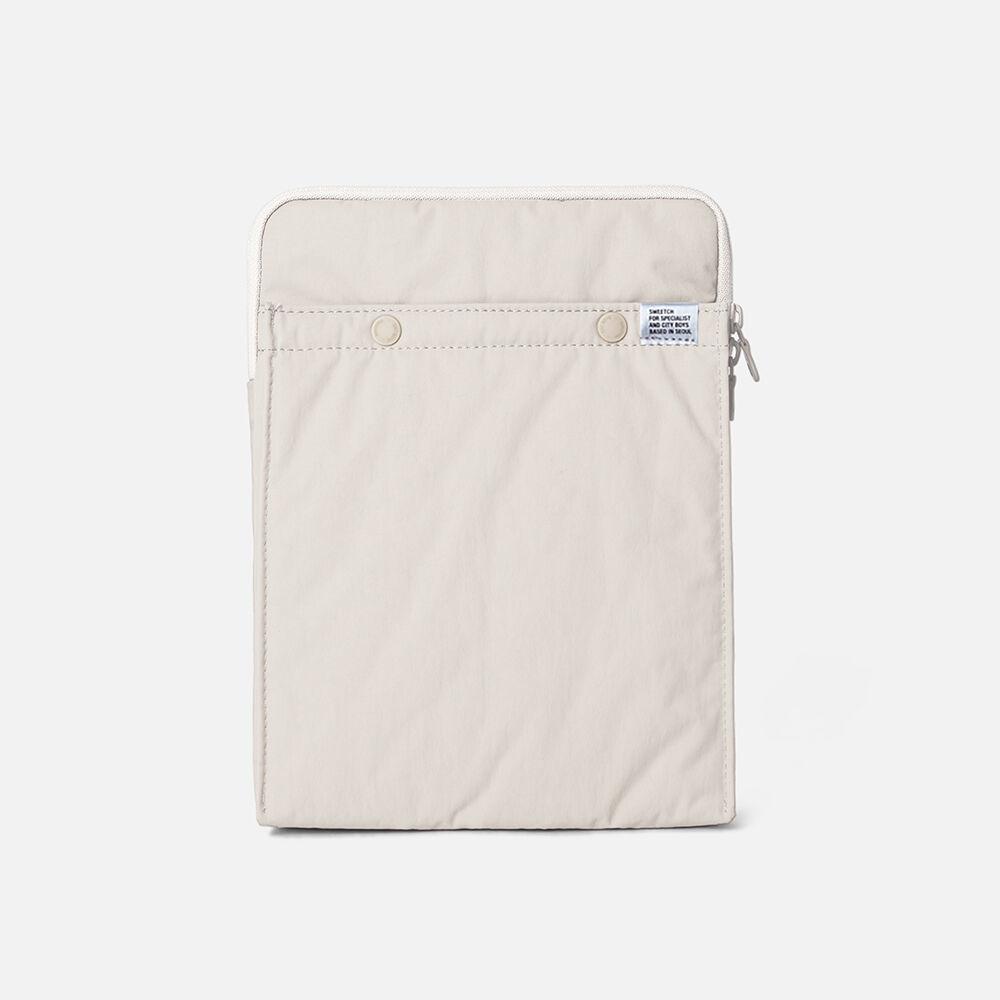 CITY BOYS IPAD CASE Cream