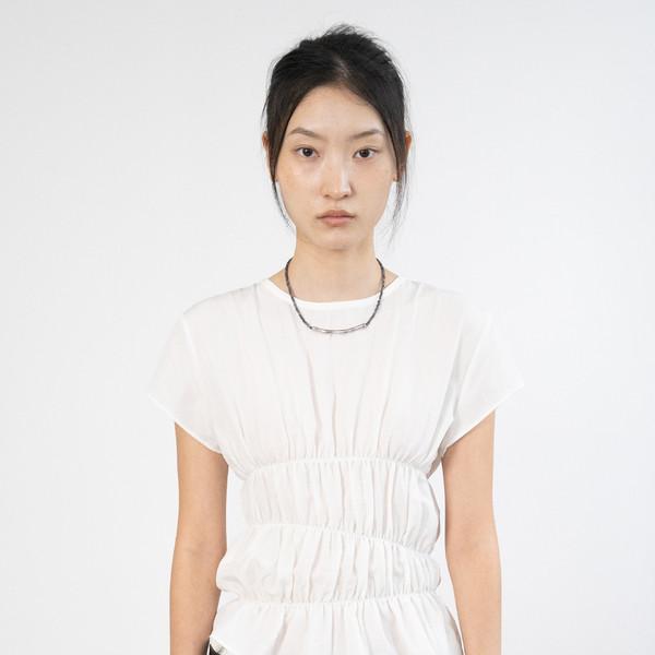 Middle Shirring Blouse (White)