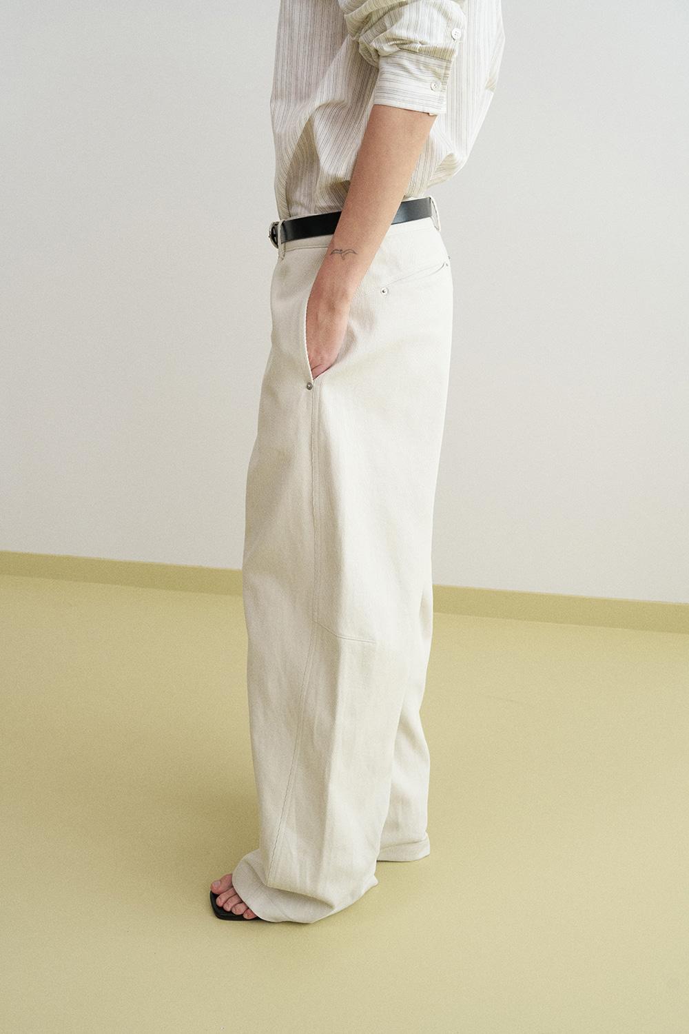 Mirro Cotton Barrel Pants (Ecru)