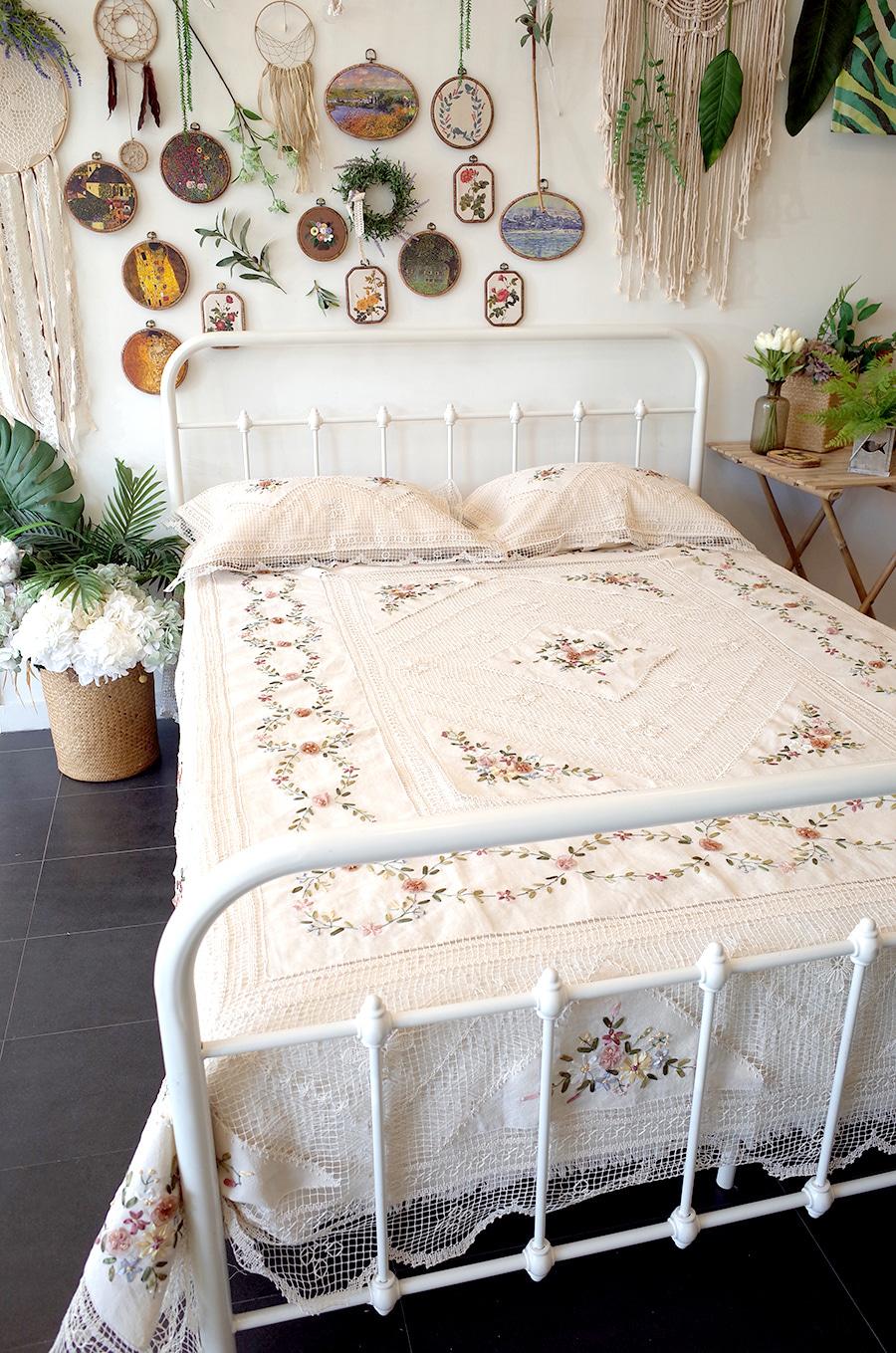 블랑쉬 베이지 리본자수 이불 겸 패드 베개커버set(퀸/킹 사이즈 패드+베개커버2)245x275