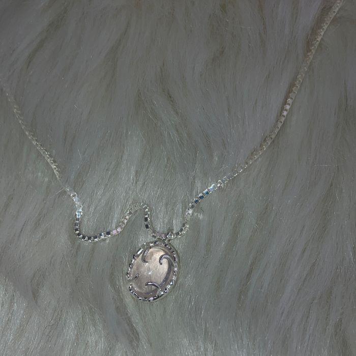 rose quartz clasp necklace