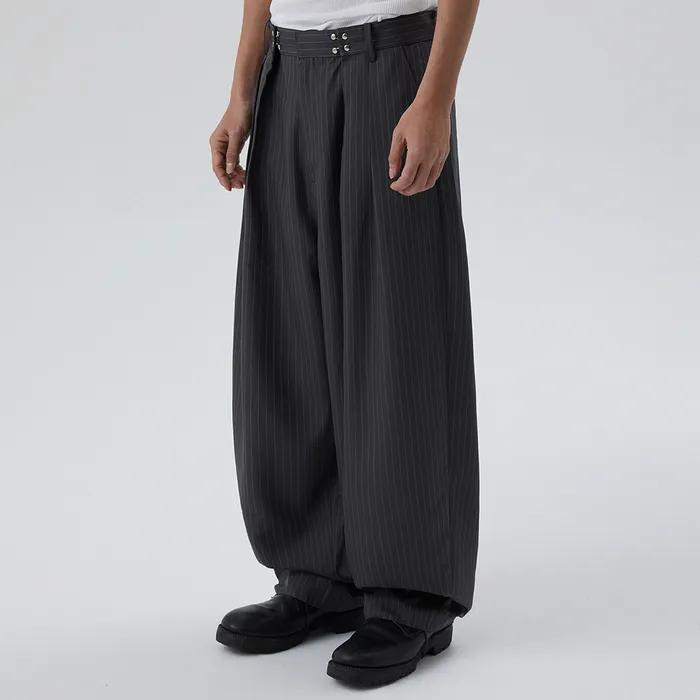 TWO TUCK STRIPE SLACKS [GRAY]